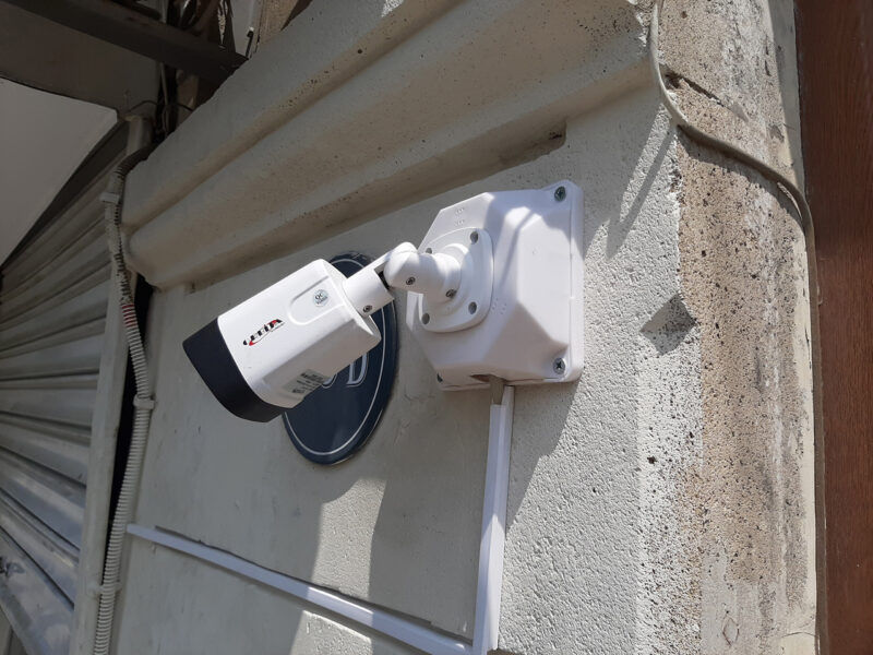 Tehlukesizlik kameralari qurasdirilmasi - Temirustasi.az